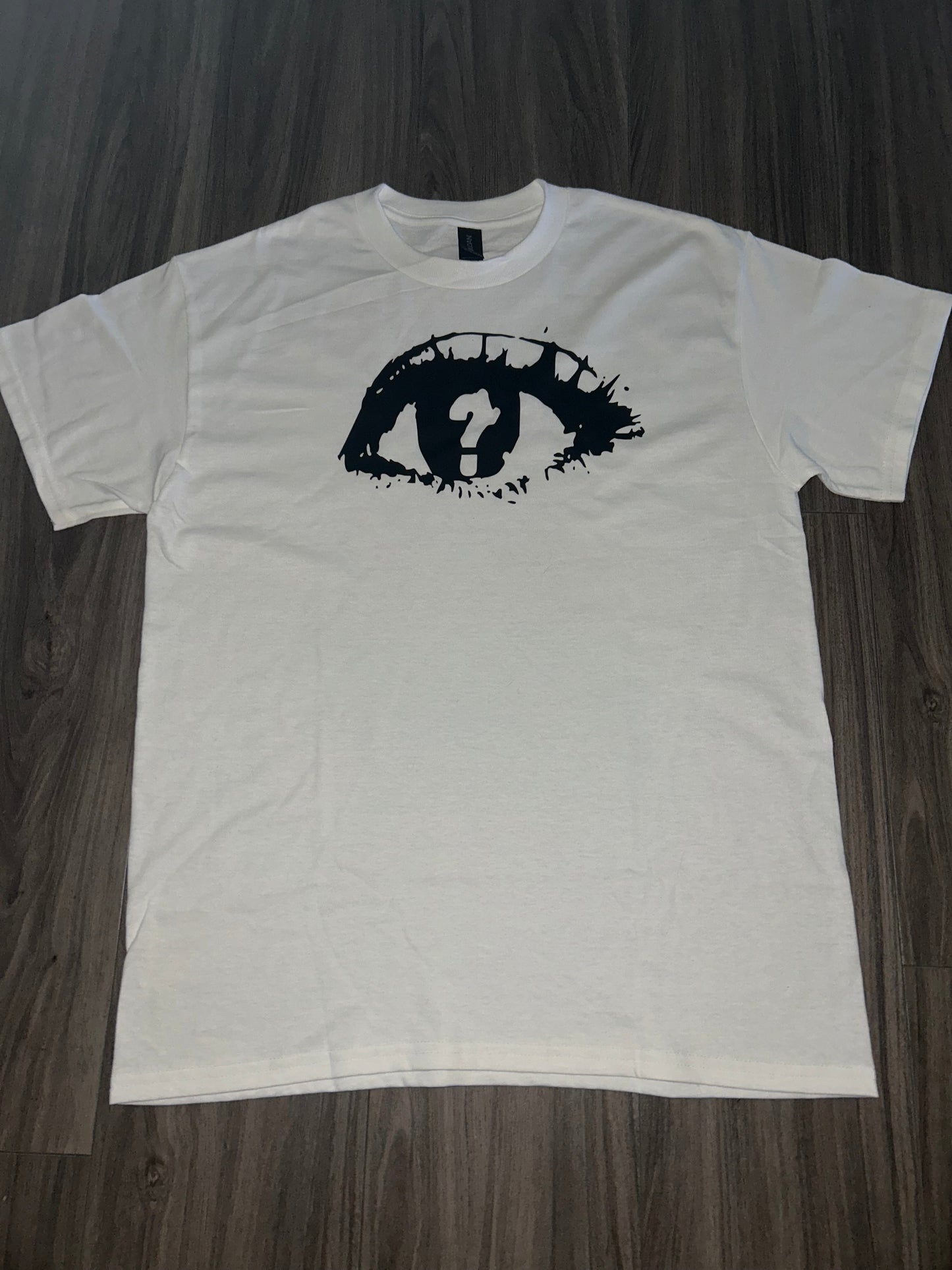 Seeing Questions Tee